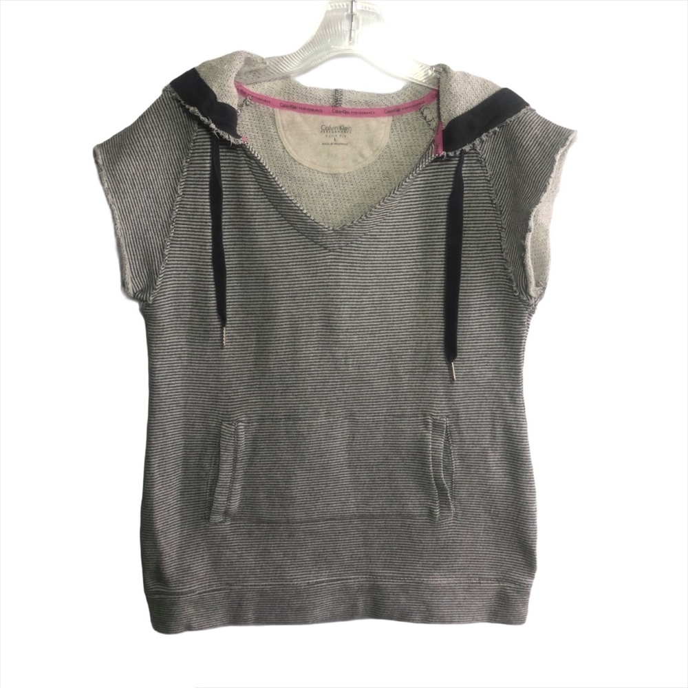 Calvin Klein short sleeve sweatshirt raw hem M/L
